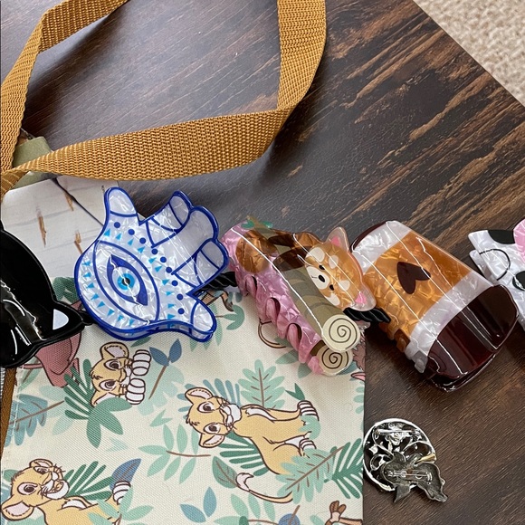 Accessories - Fun Unique Hair Clips